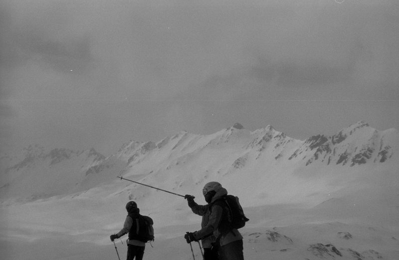 skiers on the ridge
